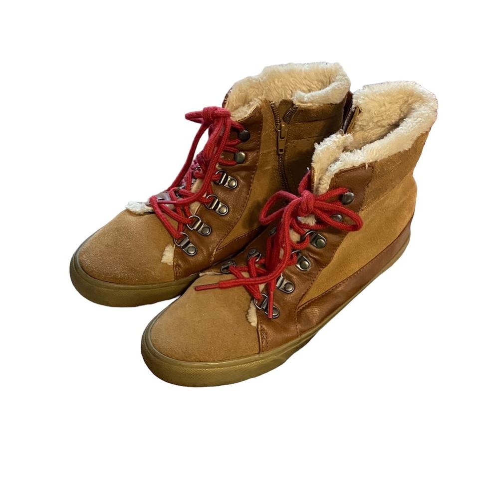 American Eagle Booties